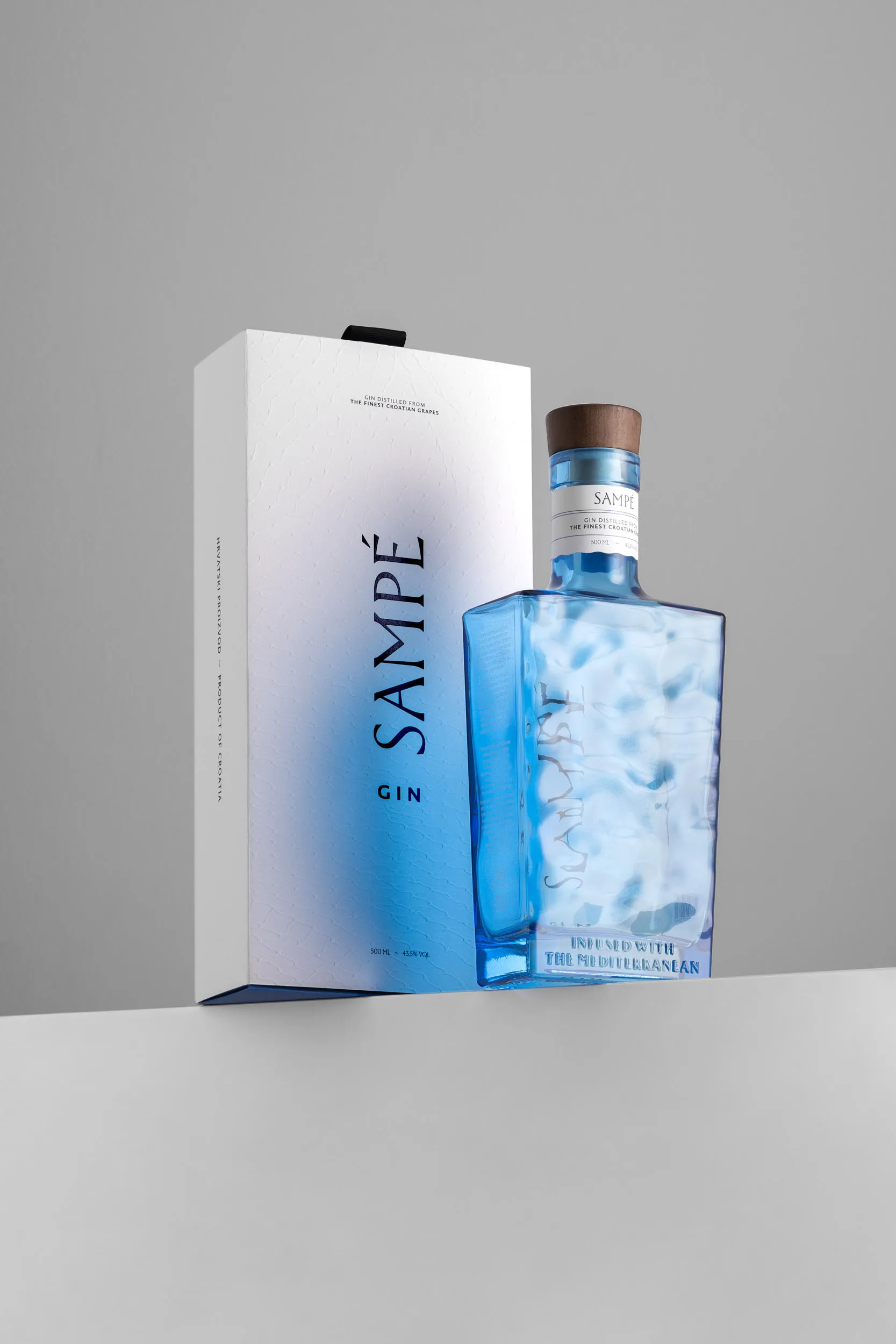 SAMPÉ gin, High spirits (8)